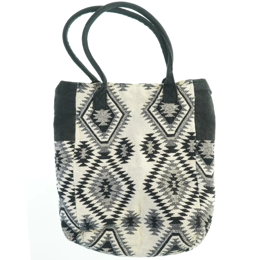 Mønstret skuldertaske fra Gina Tricot (str. 43x39 cm)