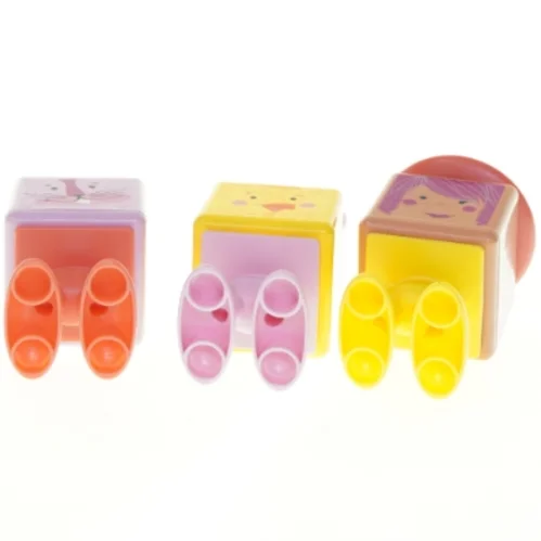 Farverige plastfigurer med dyreansigter (str. 14 x 5 cm)