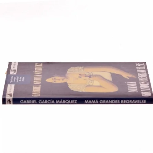 Mamá Grandes Begravelse af Gabriel García Márquez (Bog)