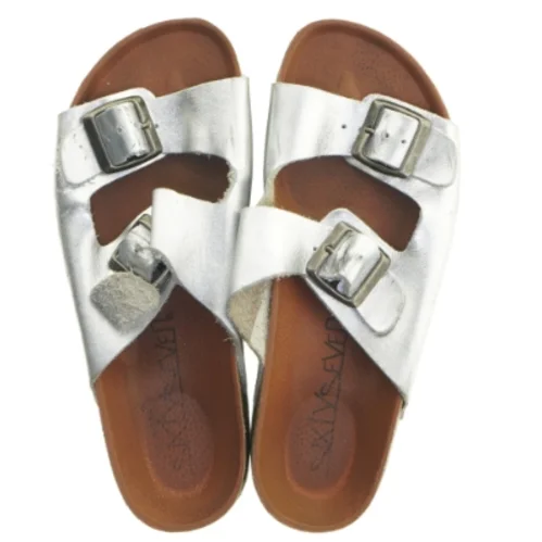 Sølvfarvede sandaler med platform fra Sixty Seven (str. Længde, 24,5 cm)