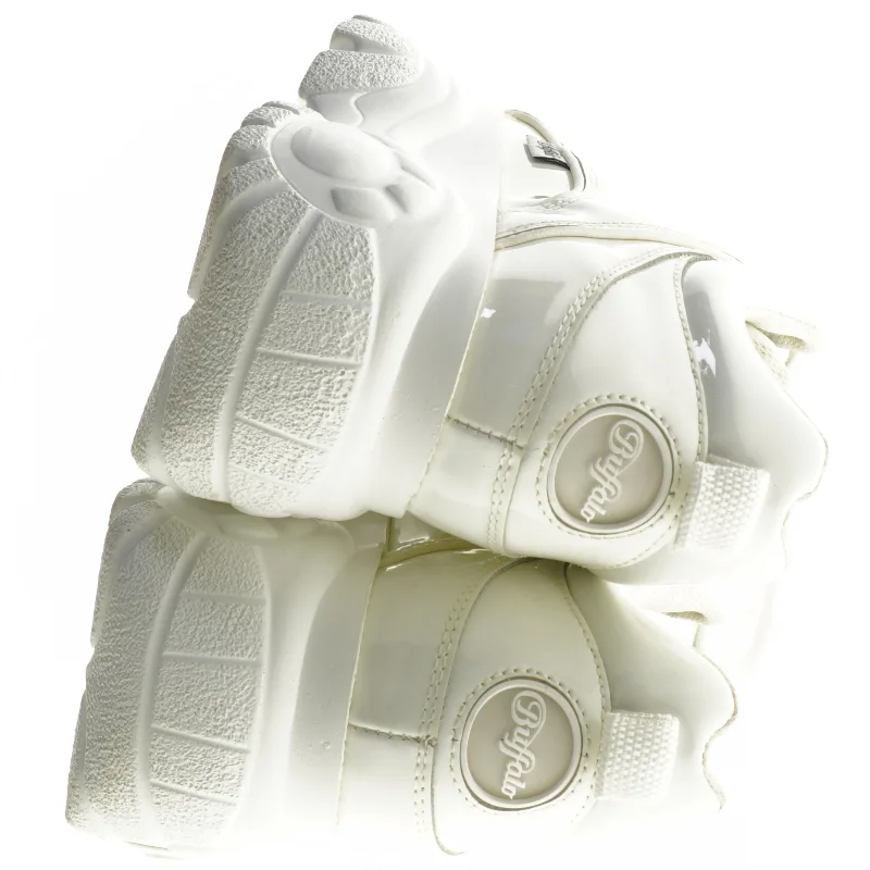 Buffalo Classic Low sneakers (str. 38)