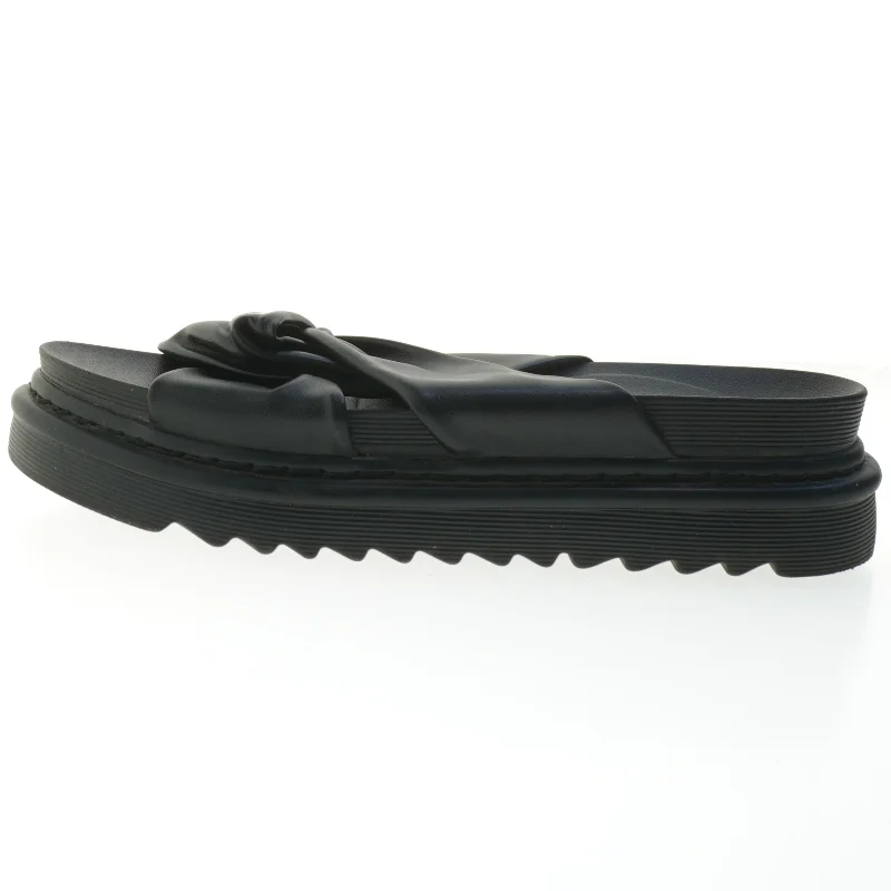 Sorte sandaler med tykkesål fra XIT (str. 41 )