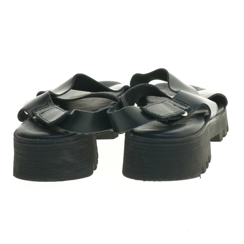 Læder sandaler i størrelse 42 (str. 42 )