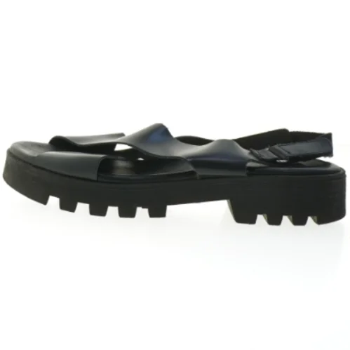 Læder sandaler i størrelse 42 (str. 42 )