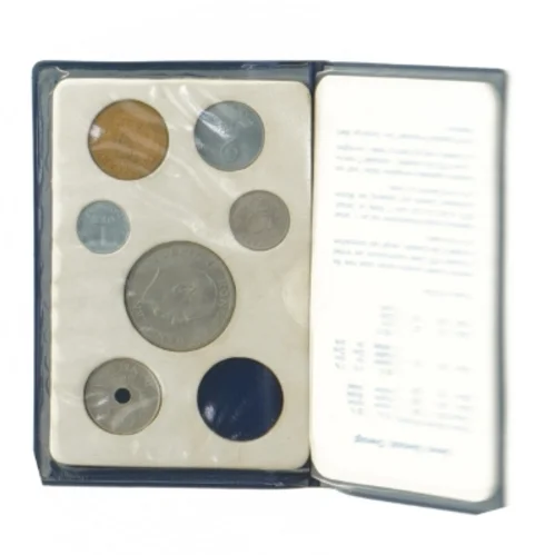 Dansk møntsæt i etui