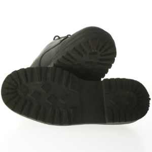 Sorte sko med chunky såler fra Phenumb (str. 38 )