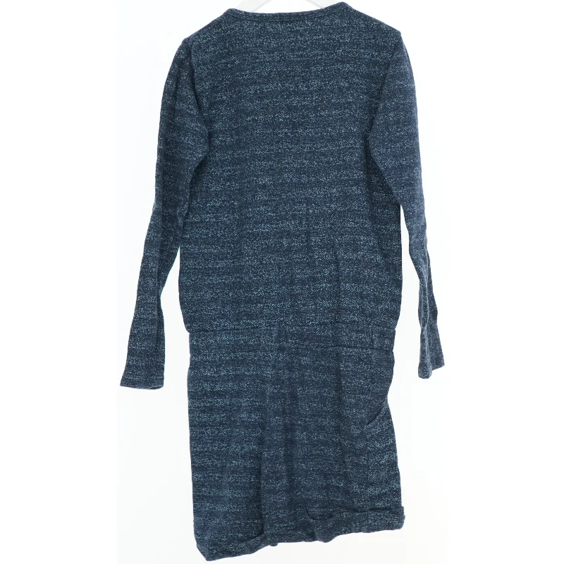 Heltedragt med lange ærmer fra Norlie (str. 140)