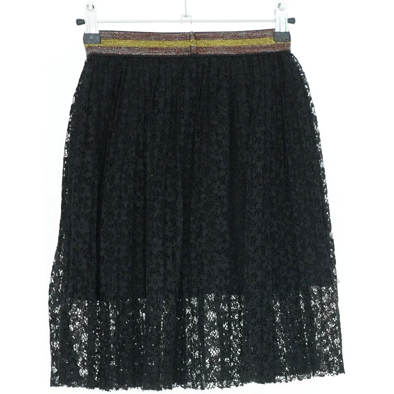 Sort blonde nederdel med elastisk talje fra Name It (str. 128)