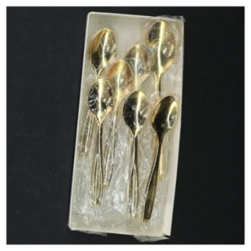 Sæt af gyldne skeer