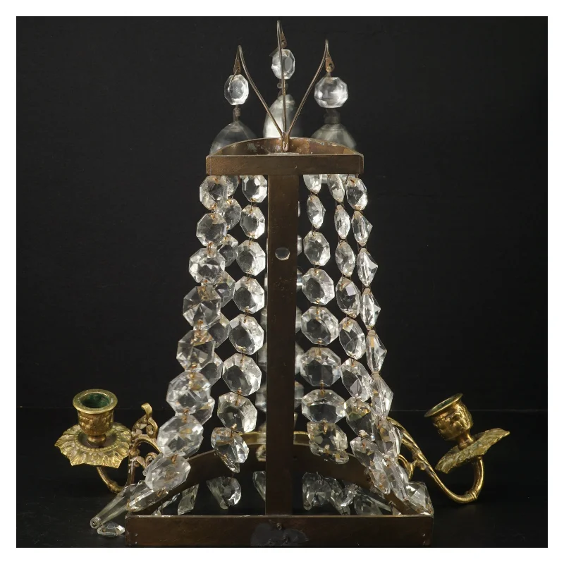 Antikt væglys med krystaller