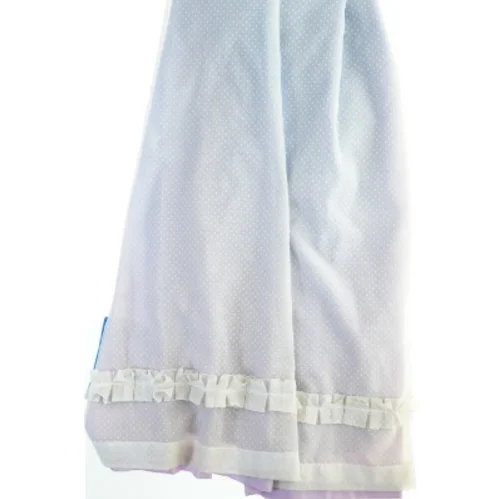 2 dåbskjoler (str. Bryst, 30 cm. længde. 150. cm. 2 styk)