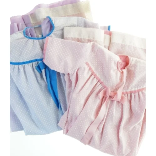 2 dåbskjoler (str. Bryst, 30 cm. længde. 150. cm. 2 styk)