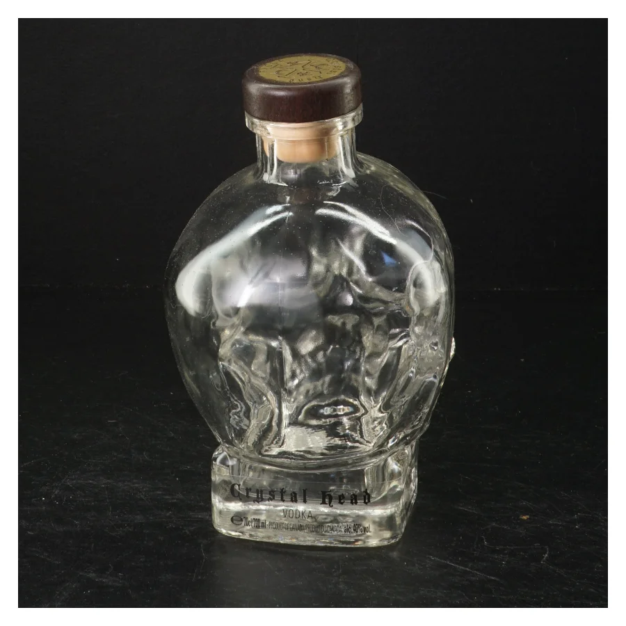 Glaskraniumflaske fra Crystal Head (str. 13 x 10 x 18 cm)