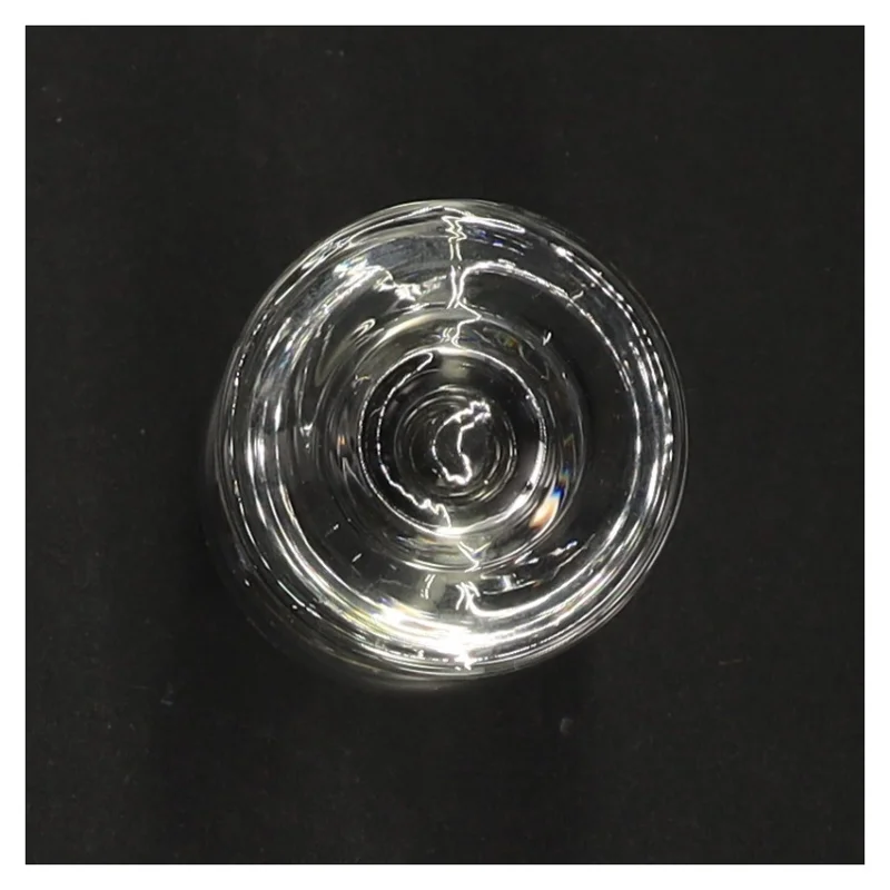 Glas med guldkant og våbenskjold dekoration (str. 11 x 4 komma 5 cm)