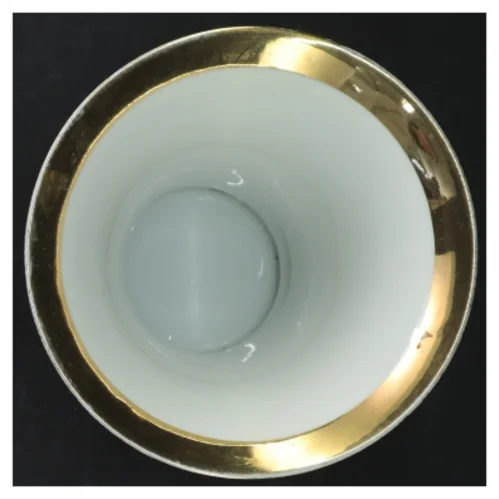 Porcelænsvase (str. 14 cm)