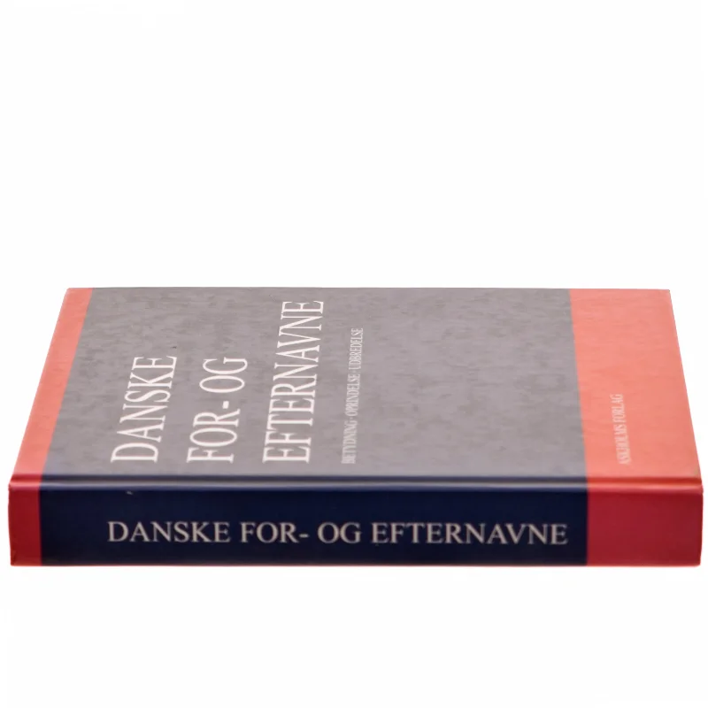Danske for- og efternavne : betydning, oprindelse, udbredelse af Georg Søndergaard (Bog)