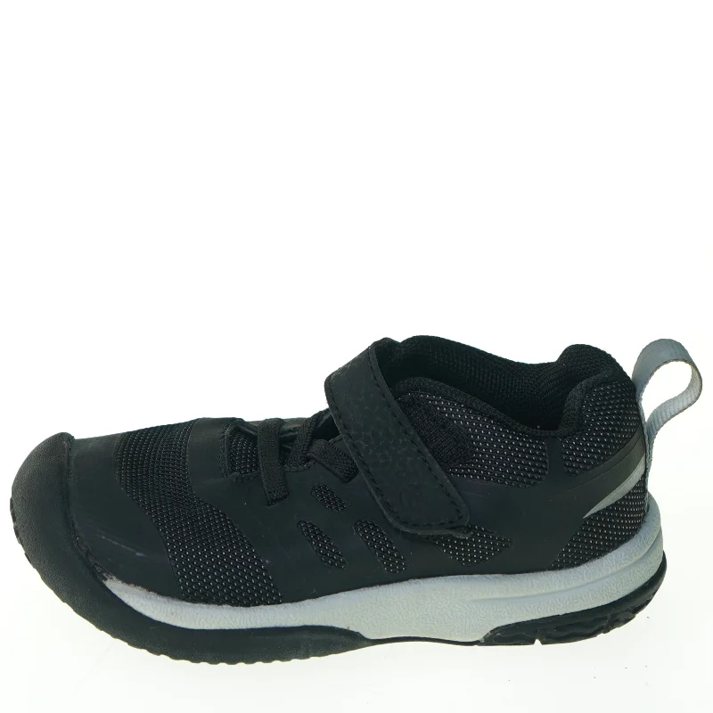 UDEN BRUGSSPOR Sneakers fra Pax (str. 22)