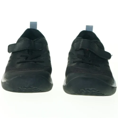 UDEN BRUGSSPOR Sneakers fra Pax (str. 22)