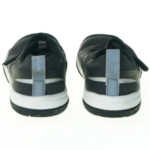 UDEN BRUGSSPOR Sneakers fra Pax (str. 22)