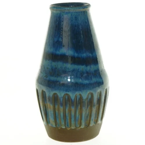 Unika Keramikvase nr. 5997 fra Michael Andersen (str. 17 x, 9 cm)