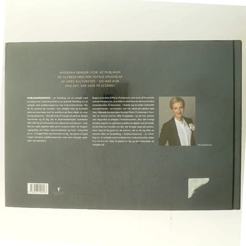Publikumsservice : en håndbog om at arbejde med kundeservice i kulturbranchen af Maria Christensen (f. 1964) (Bog)
