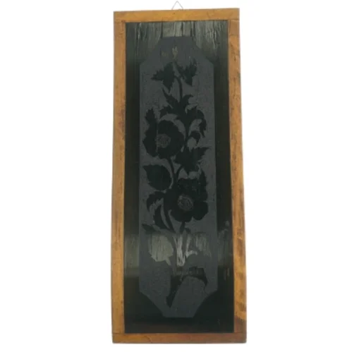 Træ holder med indlagt blomstermotiv (str. 36,5 x 14 cm)