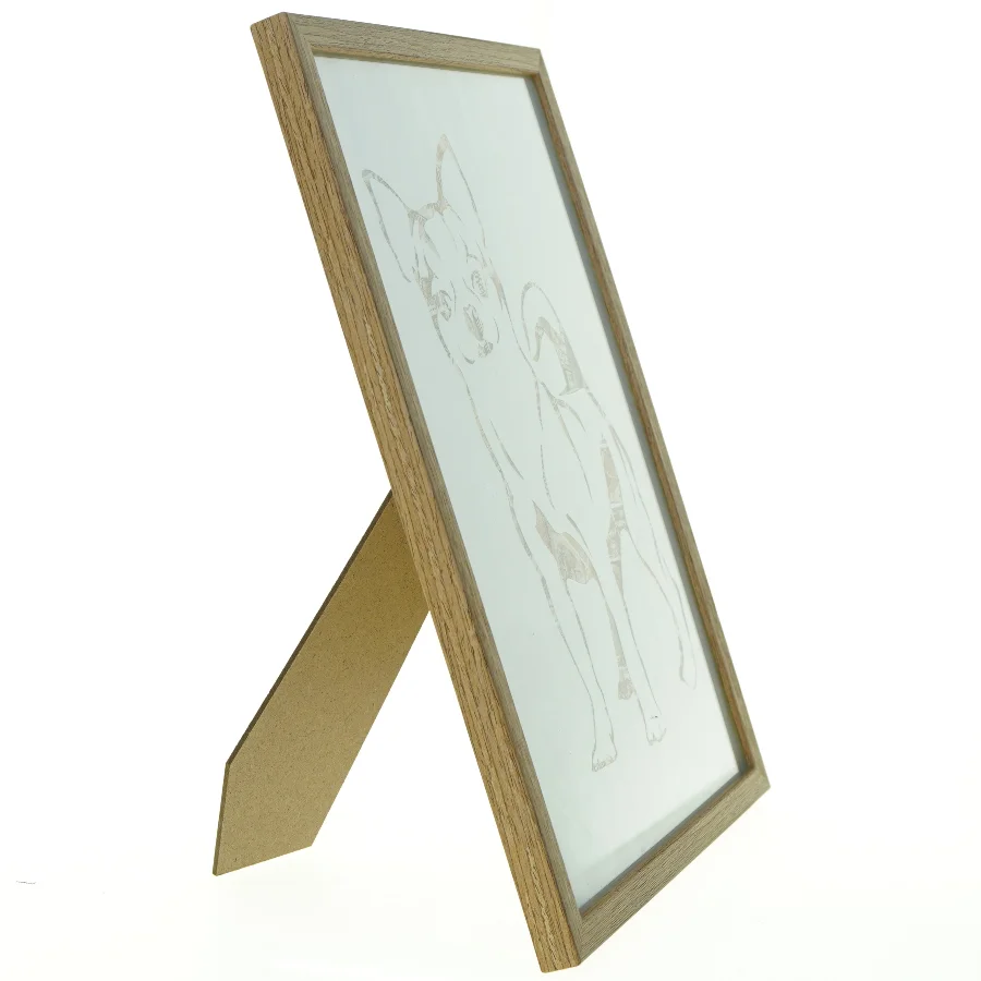 Chihuahua frimærke portræt i Træbilledramme med glas (str. 32 x 23 x 1,5 cm)