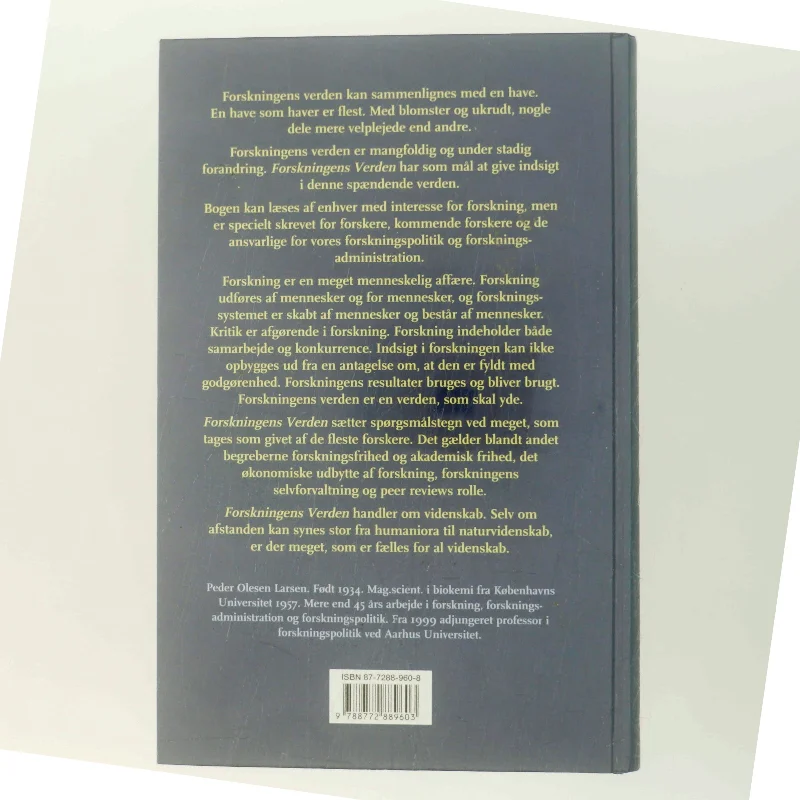 Forskningens verden : prydhave, nyttehave, vildnis af Peder Olesen Larsen (Bog)