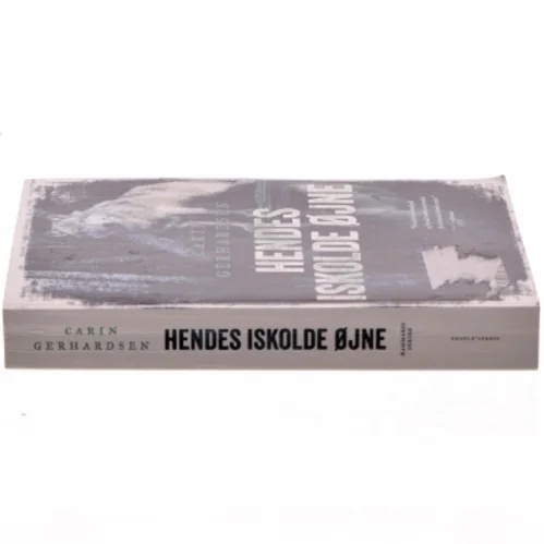 Hendes iskolde, øjne kriminalroman' af Carin Gerhardsen (bog)