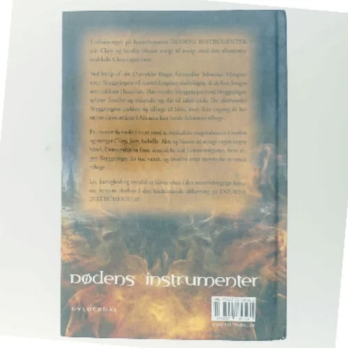 Dødens instrumenter : Den himmelske ilds by. Bog 6 af Cassandra Clare (Bog)