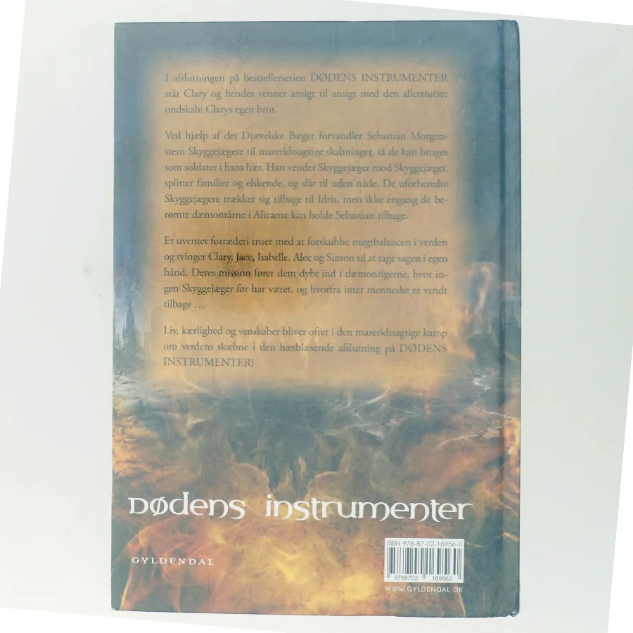 Dødens instrumenter : Den himmelske ilds by. Bog 6 af Cassandra Clare (Bog)
