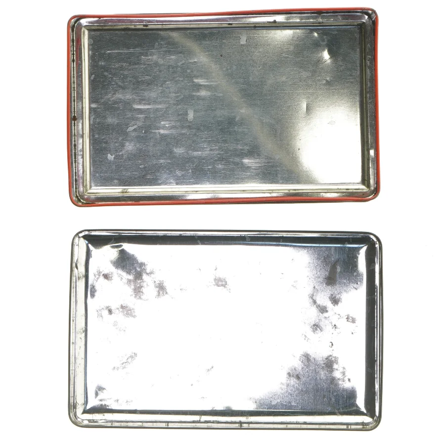 Vintage blikæske (str. 23x14,5 cm)