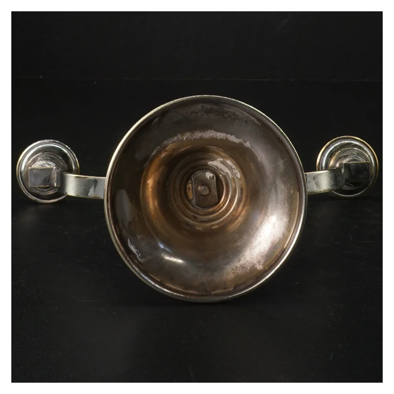 Sølvfarvet lysestage (str. H. 16 cm. b. 23 cm)