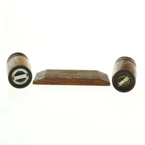Teak Salt- og pebersæt med holder fra Dane Wood (str. 17 x, 7,5 x 15 cm)