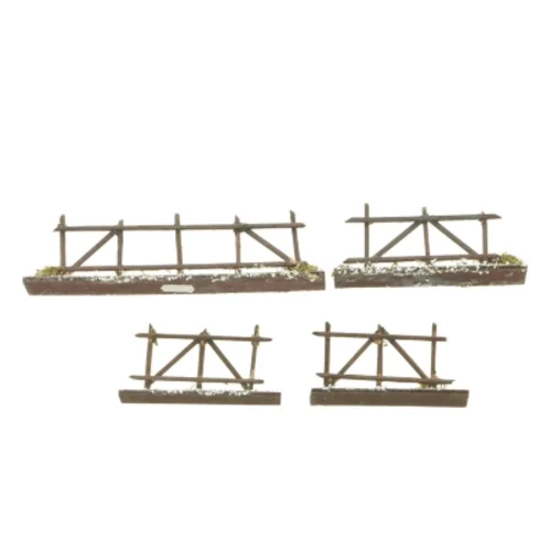 Model Tog Hegn til dukkeleg (str. 23 x 6 x 3 cm og 14,5 x 6 x 3 cm og 12,5 x 6 x 3 cm)