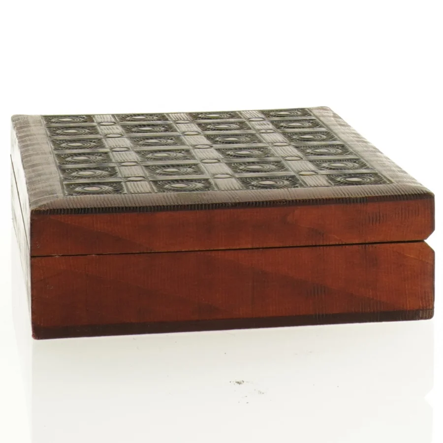 Ornamenteret Træ æske med 2 rum (str. 16 x 12 x 4 cm)