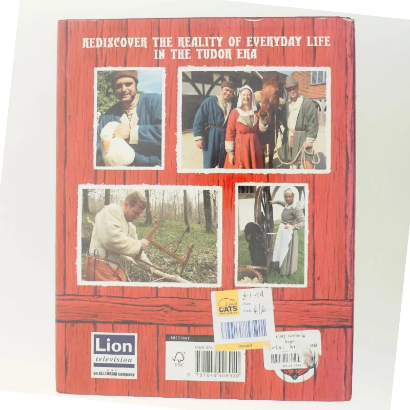 Tudor Monastery Farm (Bog)