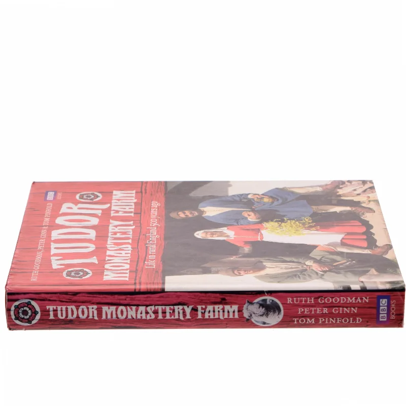 Tudor Monastery Farm (Bog)