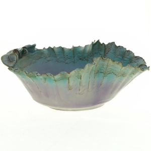 Dekorativ håndlavet drejet skål med muslingeform (str. 24,5 x, 23,5 cm)