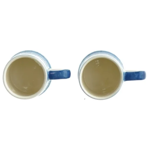 Blå keramikkrus fra Whittard (str. H. 6 cm. ø. 6 cm)