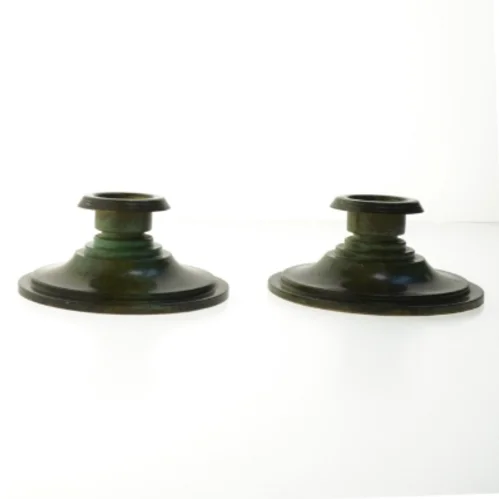 Antikke lysestager i Bronze metal (str. Ø. 6,5 cm. længde. 7 cm)