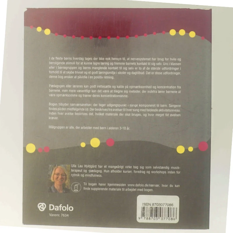 Nærværsøvelser med børn af Ulla Lau Hyldgård (Bog)