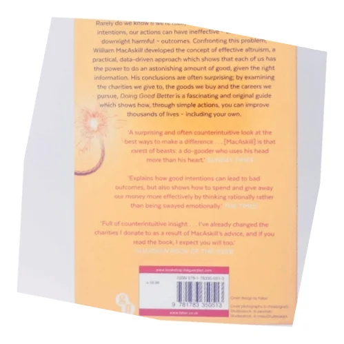 Doing good better : effective altruism and a radical new way to make a difference af William MacAskill (1987-) (Bog)
