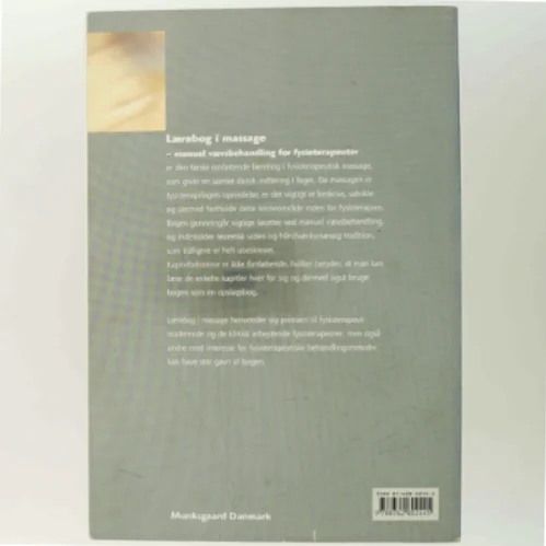 Lærebog i massage : manuel vævsbehandling for fysioterapeuter (Bog)