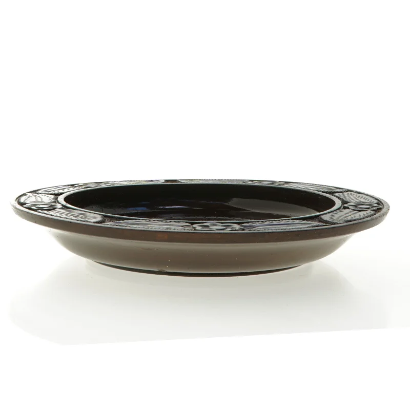 Drejet Træfad med udskåret blomster dekoration (str. 32 x 4 cm)