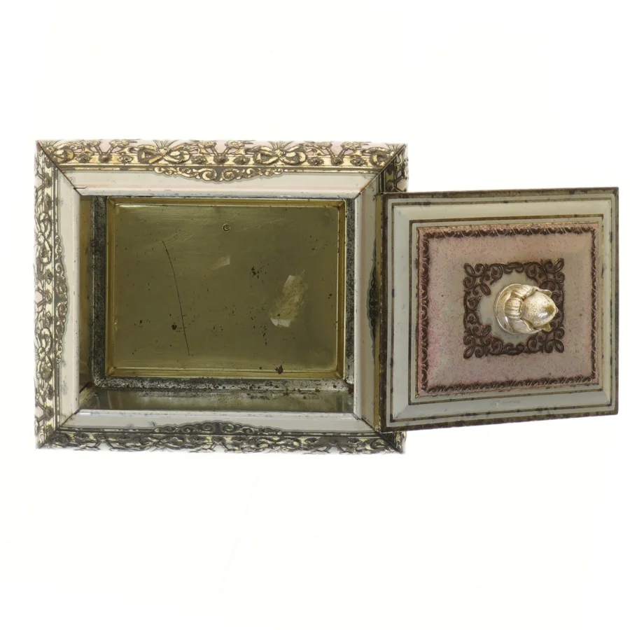 Dekorativ metalkasse med låg (str. 17x14 cm)