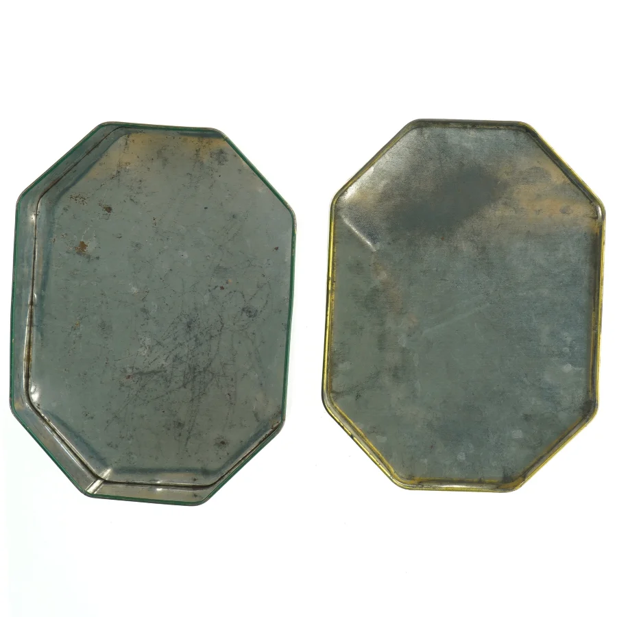 Metaldåse med landskabsmotiv (str. 19,5 cm)