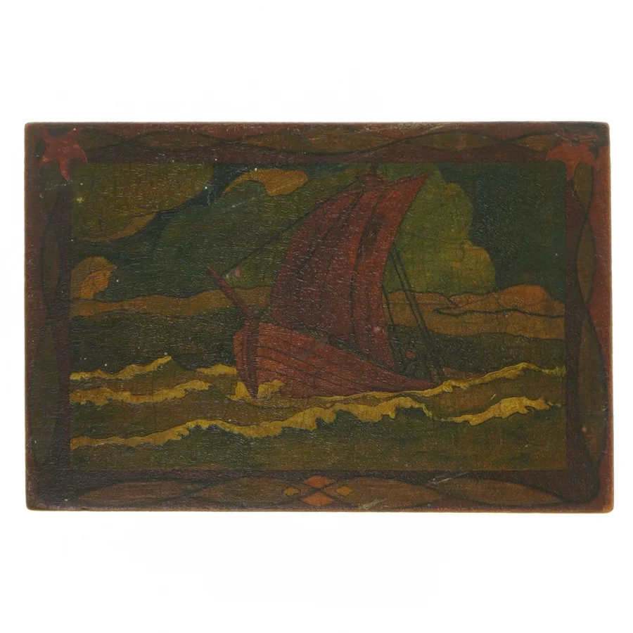 Dekoreret trækasse med skibsmaleri (str. 16x10x6 cm)