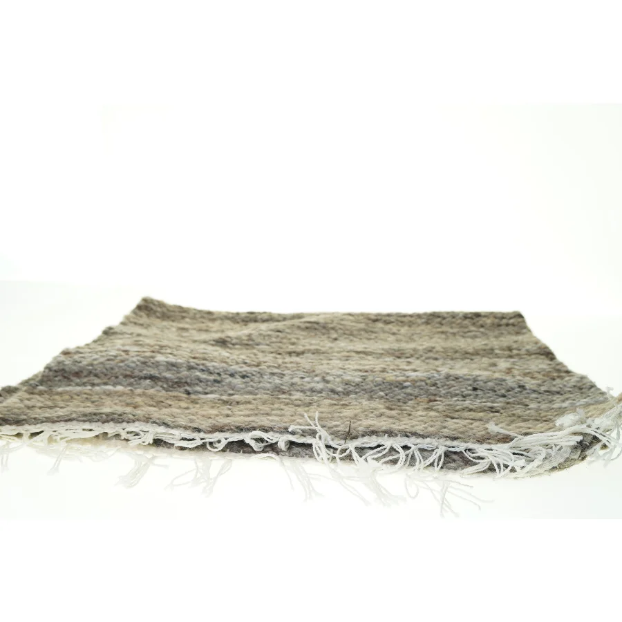 UBRUGT Uld Gulv Tæppe 100% uld (str. 62 x 100 cm)