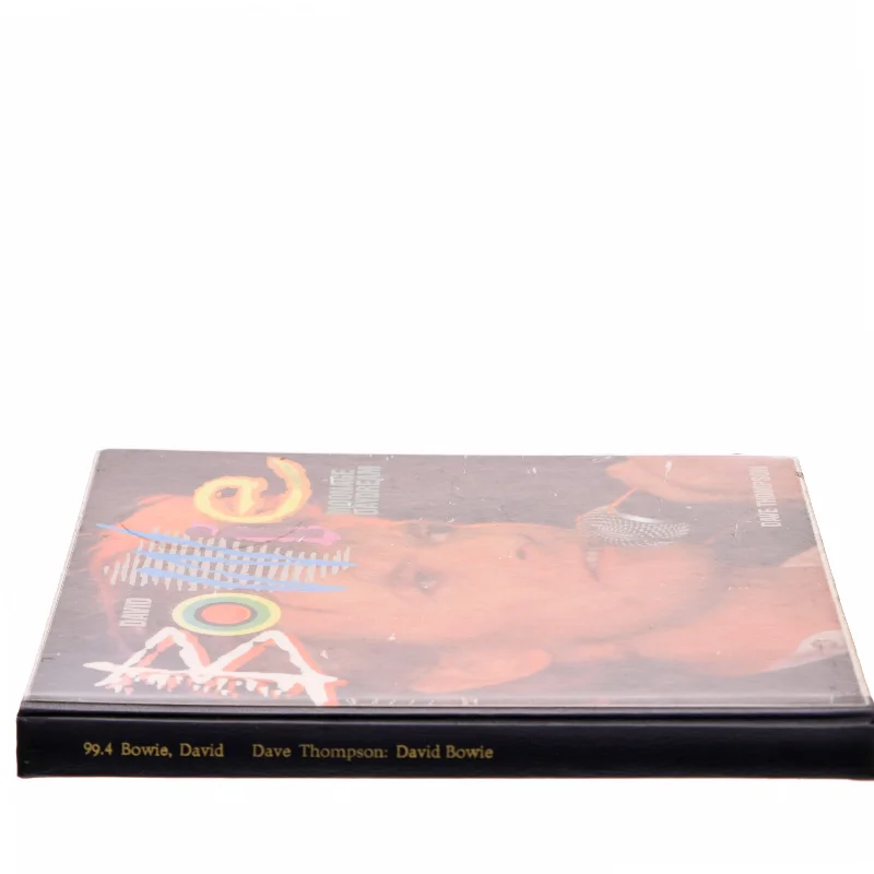 David Bowie: Moonage Daydream af Dave Thompson (Bog)